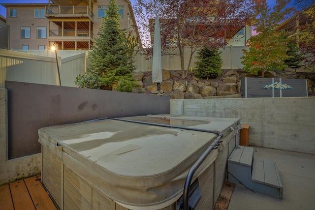 701 W Willapa Ave, Spokane, WA 99224