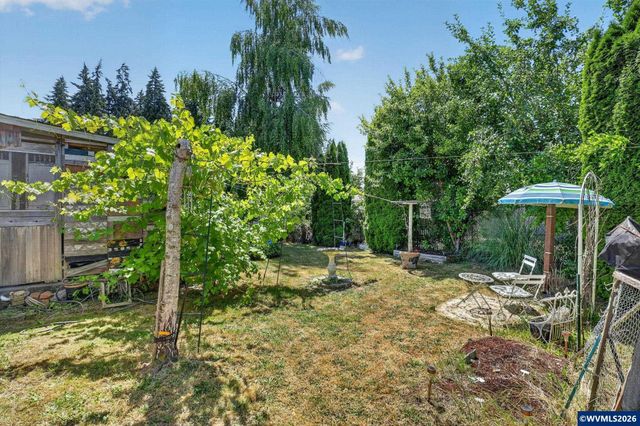 1837 Woodland Av, Woodburn, OR 97071