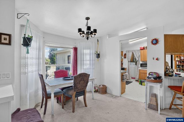 1837 Woodland Av, Woodburn, OR 97071