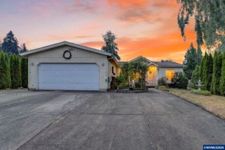 1837 Woodland Av, Woodburn, OR 97071