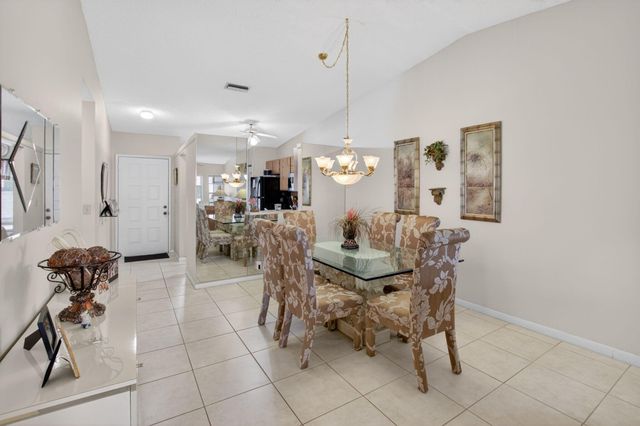 8697 Sunbird Place, Boca Raton, FL 33496