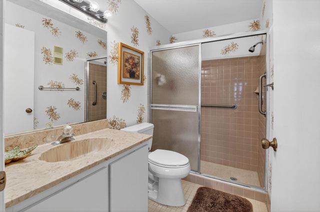 8697 Sunbird Place, Boca Raton, FL 33496