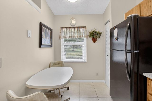8697 Sunbird Place, Boca Raton, FL 33496