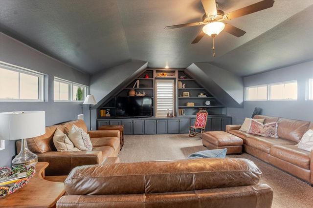 220 Rock Springs Road, Weatherford, TX 76088