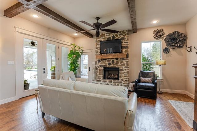 220 Rock Springs Road, Weatherford, TX 76088