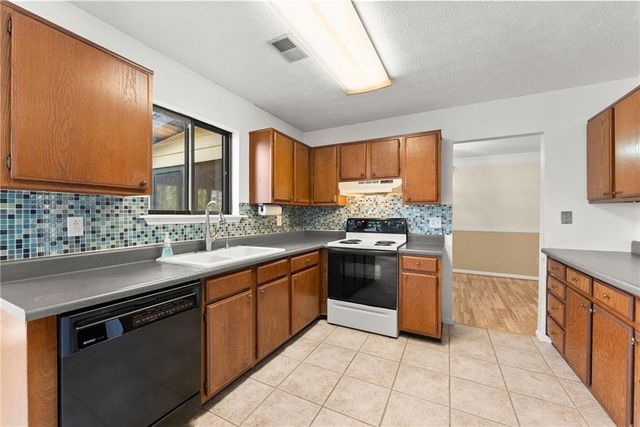 4578 Simpson Mill Lane, Duluth, GA 30096