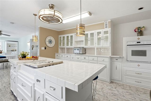 516 5TH AVENUE N, Safety Harbor, FL 34695