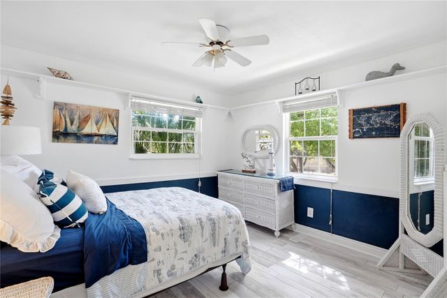 516 5TH AVENUE N, Safety Harbor, FL 34695