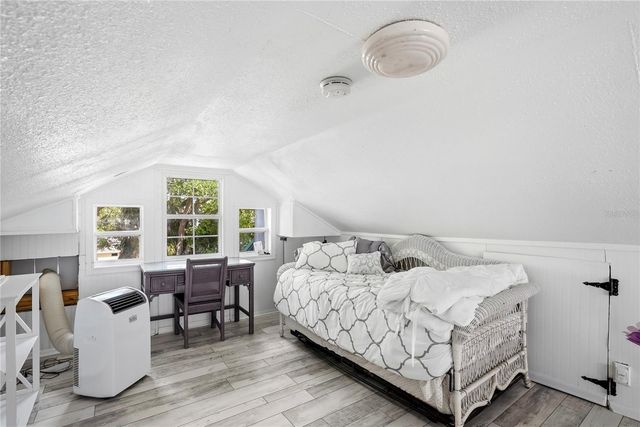 516 5TH AVENUE N, Safety Harbor, FL 34695