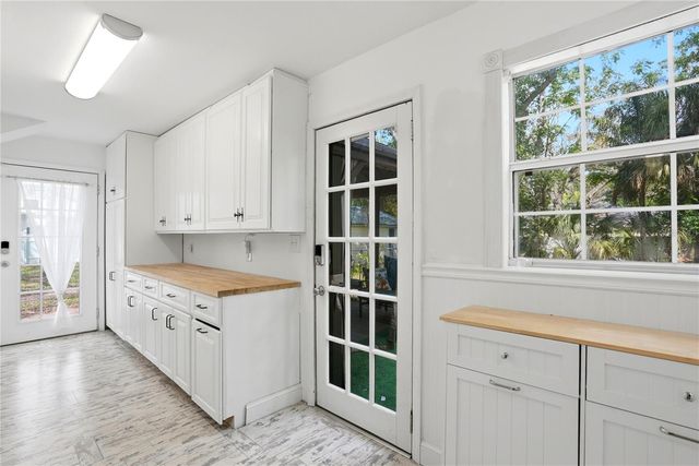 516 5TH AVENUE N, Safety Harbor, FL 34695