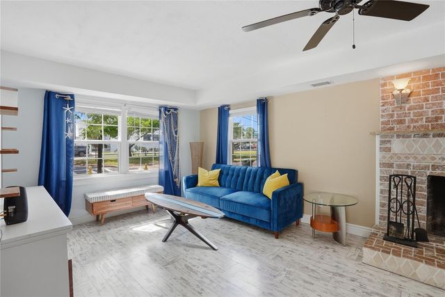 516 5TH AVENUE N, Safety Harbor, FL 34695