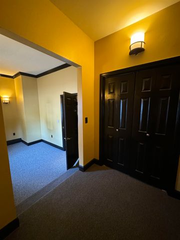252-260 College Street, Burlington, VT 05401