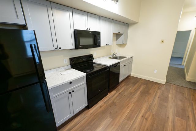 252-260 College Street, Burlington, VT 05401