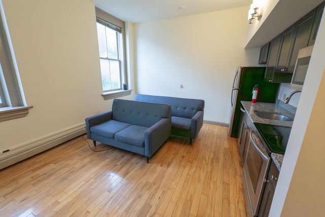 252-260 College Street, Burlington, VT 05401