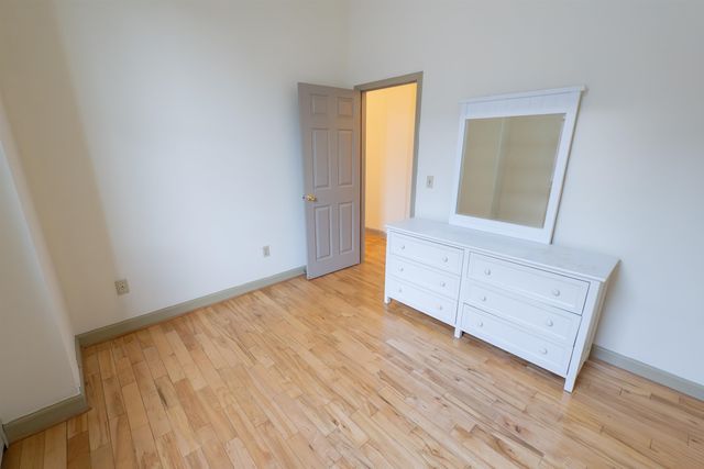 252-260 College Street, Burlington, VT 05401