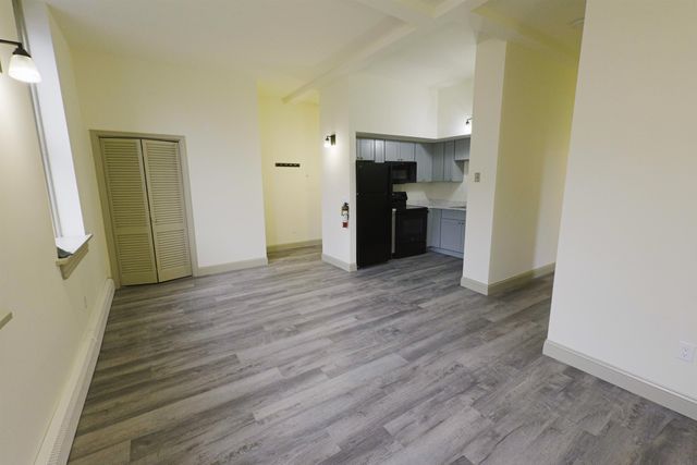 252-260 College Street, Burlington, VT 05401