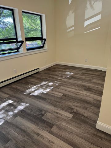 252-260 College Street, Burlington, VT 05401