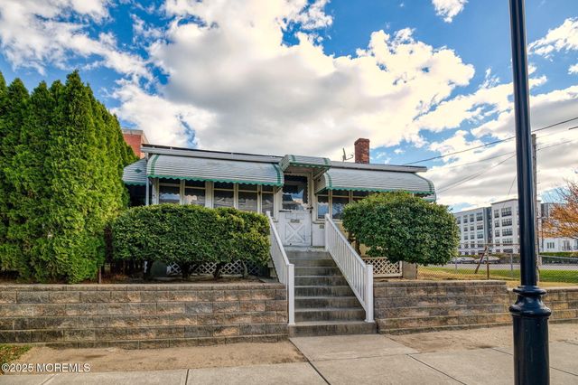 1206 Bergh Street, Asbury Park, NJ 07712