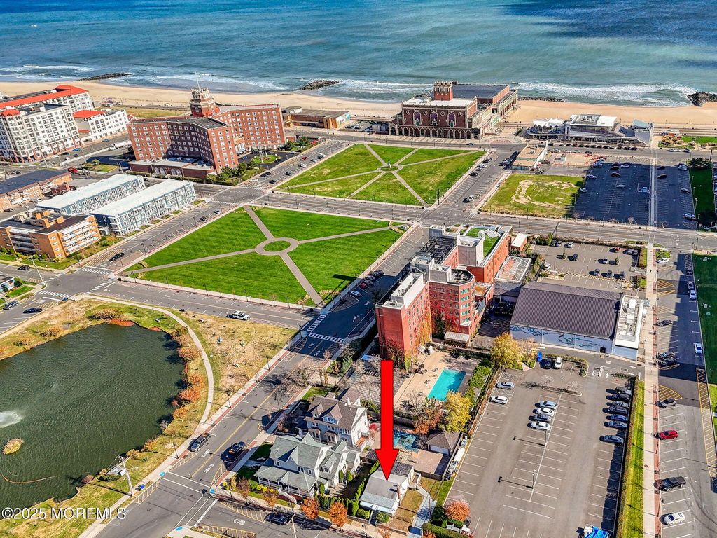 1206 Bergh Street, Asbury Park, NJ 07712