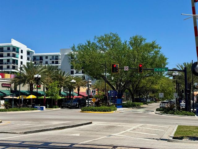 140 S Dixie Highway 512, Hollywood, FL 33020
