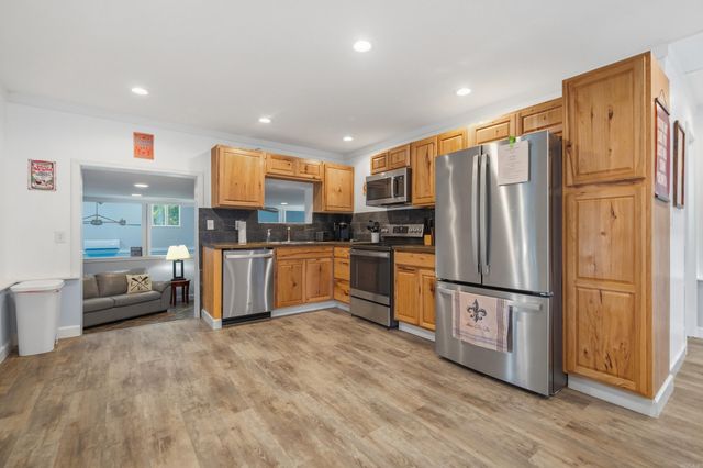 734 Randall Road, Hot Springs, AR 71913