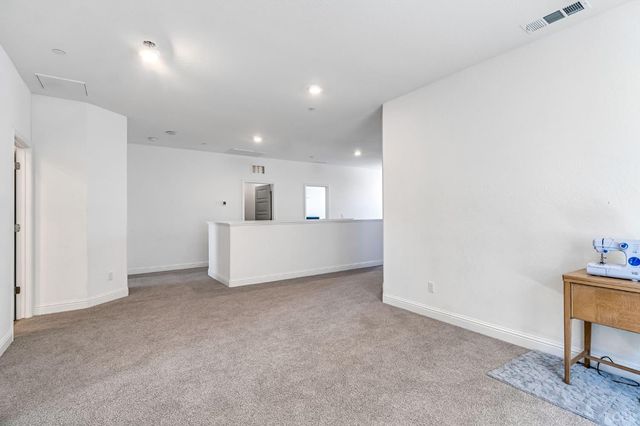 2453 W Claridge Way, Hanford, CA 93230
