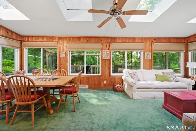 2 Ward Drive, Danbury, CT 06810