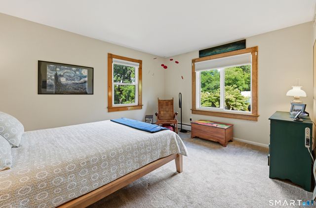 2 Ward Drive, Danbury, CT 06810