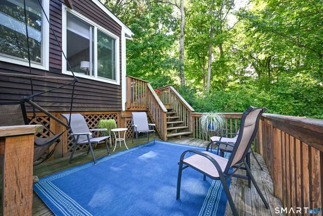 2 Ward Drive, Danbury, CT 06810
