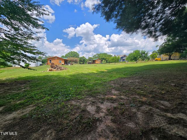 373 Cedar Grove Road, Johnson City, TN 37601