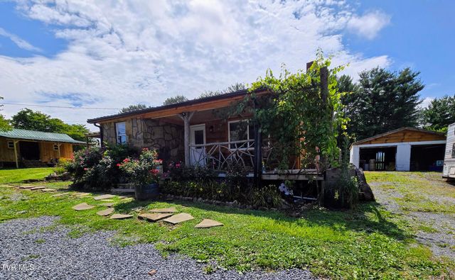 373 Cedar Grove Road, Johnson City, TN 37601