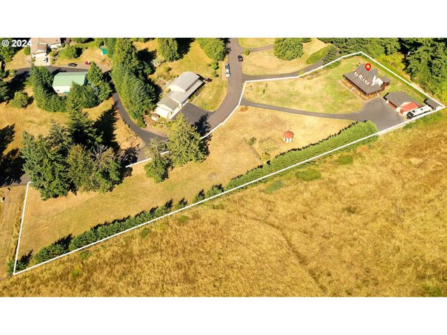 75401 CLATSKANIE VALLEY Dr, Clatskanie, OR 97016