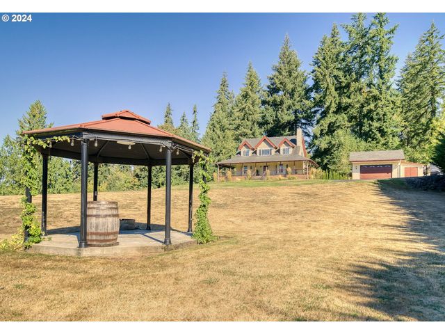 75401 CLATSKANIE VALLEY Dr, Clatskanie, OR 97016