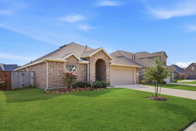 9010 Brazos Drive, Baytown, TX 77521