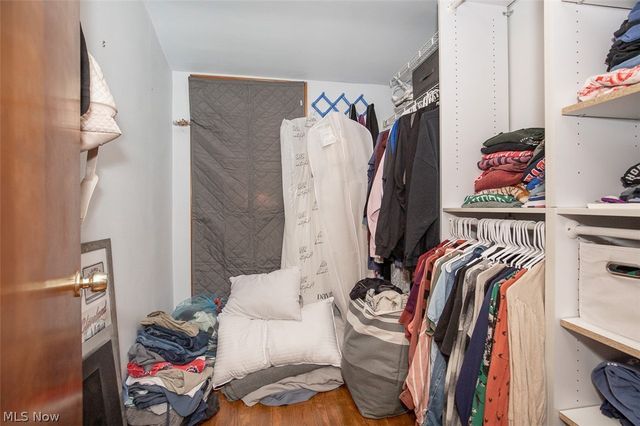 903 North Avenue, Cleveland, OH 44134