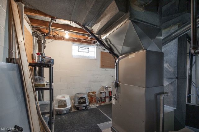 903 North Avenue, Cleveland, OH 44134