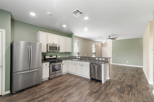 835 Coffee Mill Creek Lane, Rosenberg, TX 77471