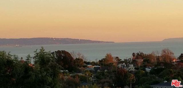 16650 Linda Terrace, Pacific Palisades (los Angeles), CA 90272