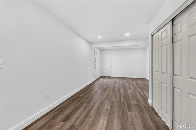 732 Hubert Drive, St Louis, MO 63125