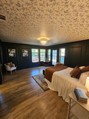 501 Bobbys Lane, Hollister, CA 95023