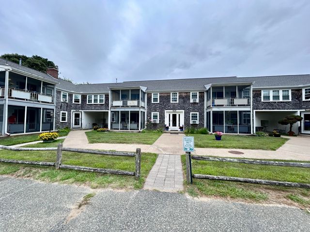 221 Upper County Road UNIT 106, Dennis Port, MA 02639