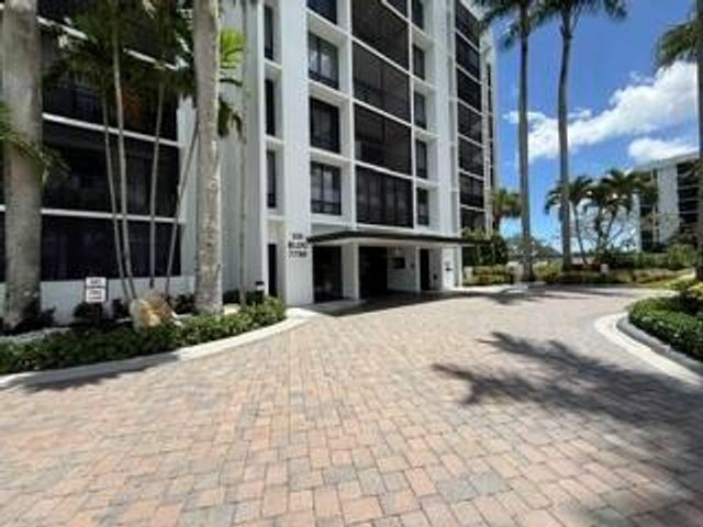 7738 Lakeside Boulevard 373, Boca Raton, FL 33434