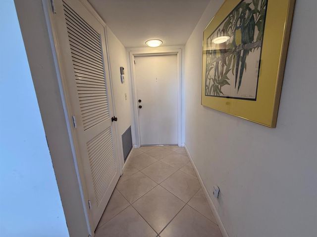 7738 Lakeside Boulevard 373, Boca Raton, FL 33434