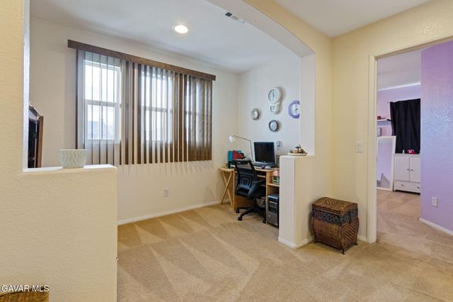 43711 47th St W, Lancaster, CA 93536