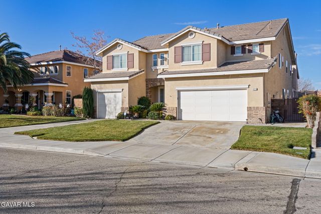 43711 47th St W, Lancaster, CA 93536