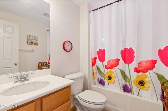 43711 47th St W, Lancaster, CA 93536