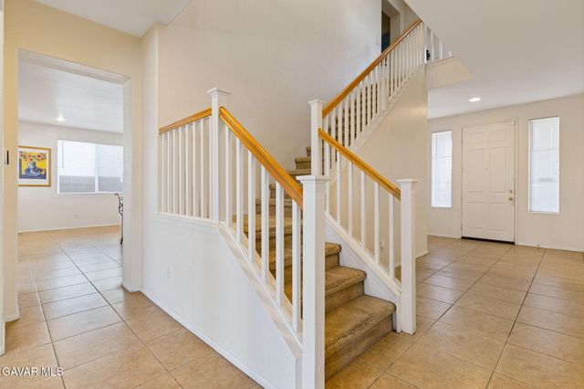 43711 47th St W, Lancaster, CA 93536