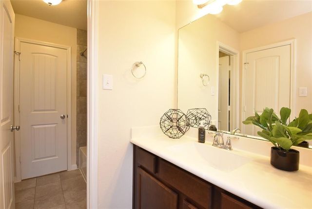 7518 Lake Ivie, Needville, TX 77461