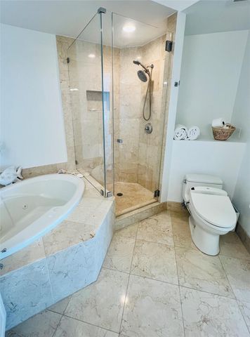 111 SE 8th Avenue 905, Fort Lauderdale, FL 33301