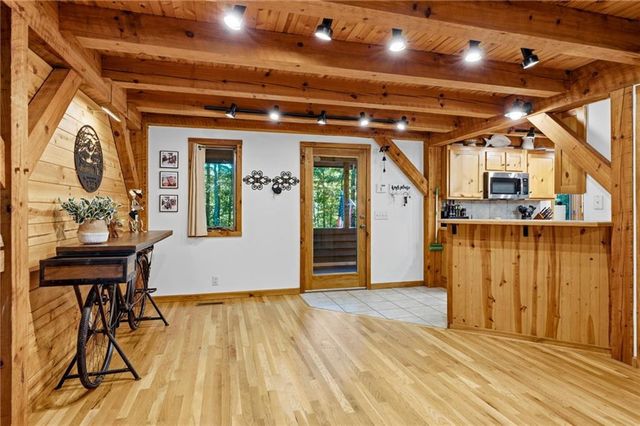 39 Brenary Drive, Lakemont, GA 30552